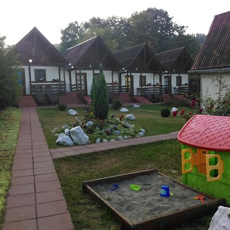 Vila Paula & Spa Sovata Ngoại thất bức ảnh